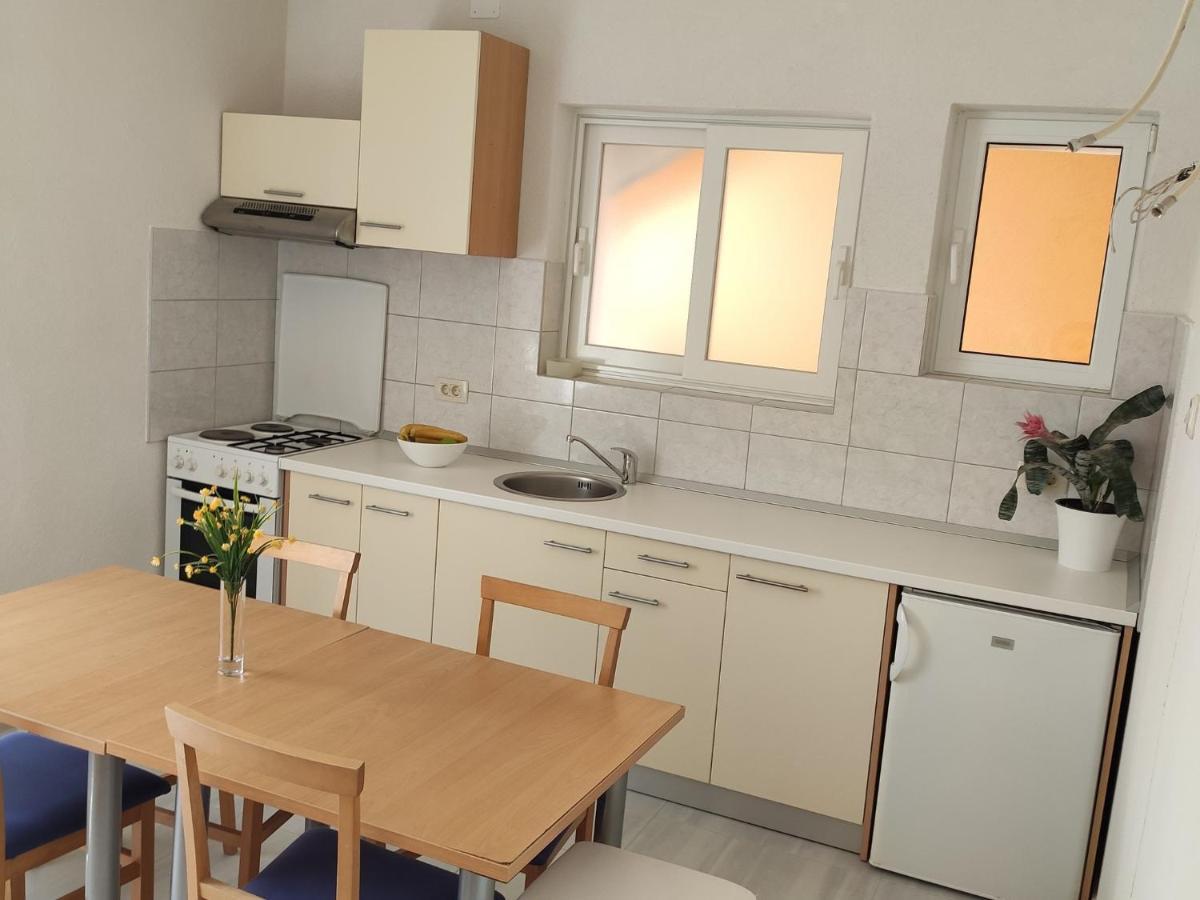 Apartment Iv&An Макарска Екстериор снимка