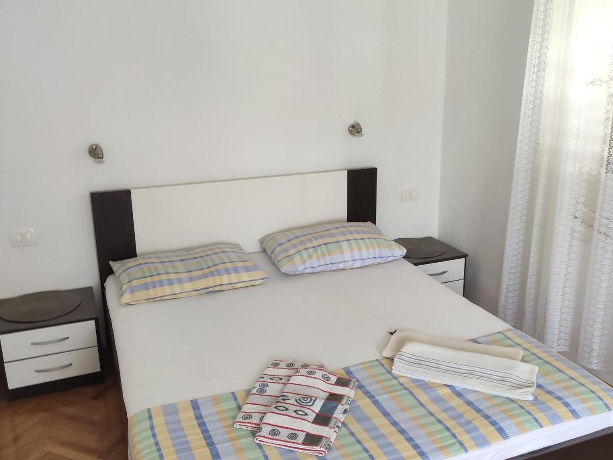 Apartment Iv&An Макарска Екстериор снимка